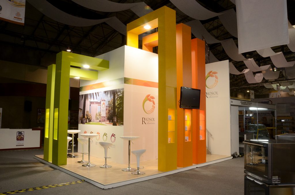 Exposiciones y Escenarios